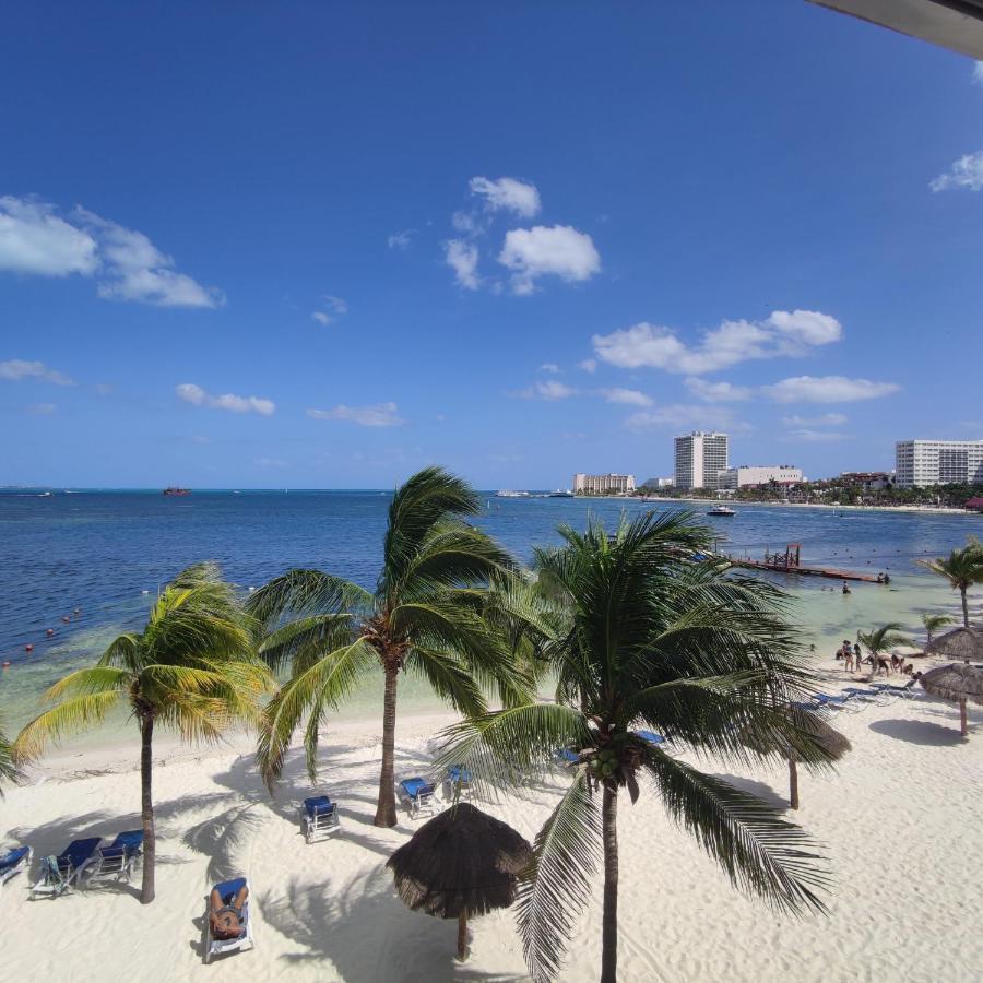 Bella Beach Condo Vacation 2 Bedrooms カンクン エクステリア 写真