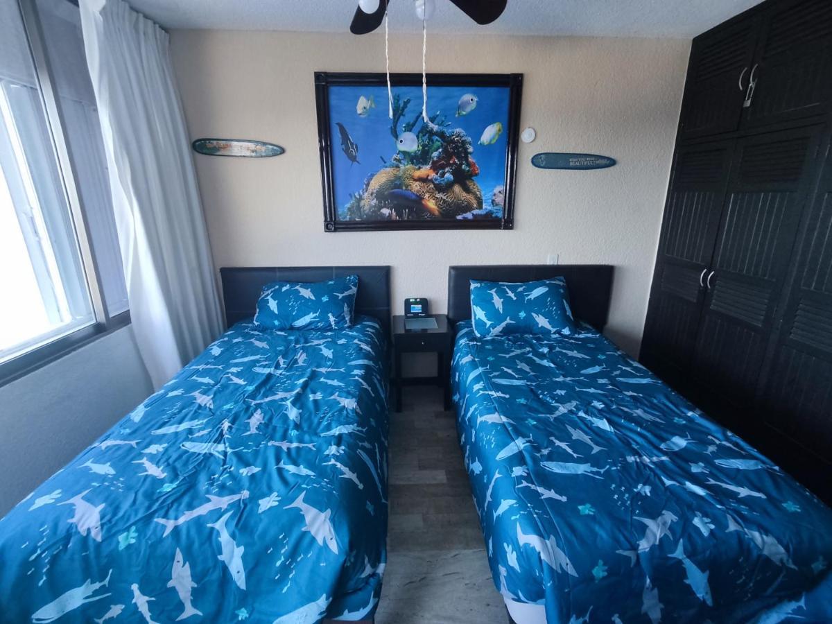 Bella Beach Condo Vacation 2 Bedrooms カンクン エクステリア 写真