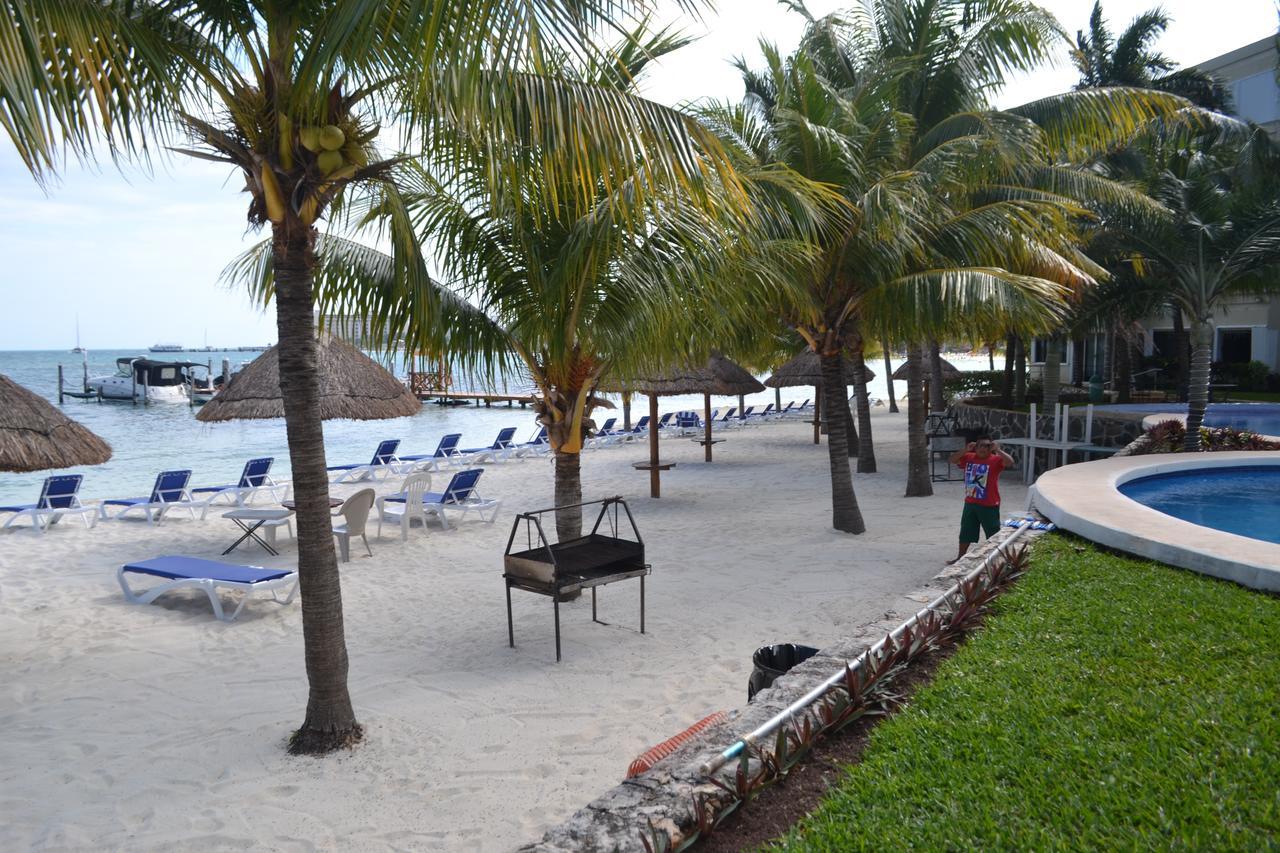 Bella Beach Condo Vacation 2 Bedrooms カンクン エクステリア 写真