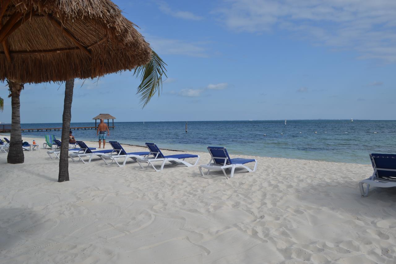 Bella Beach Condo Vacation 2 Bedrooms カンクン エクステリア 写真