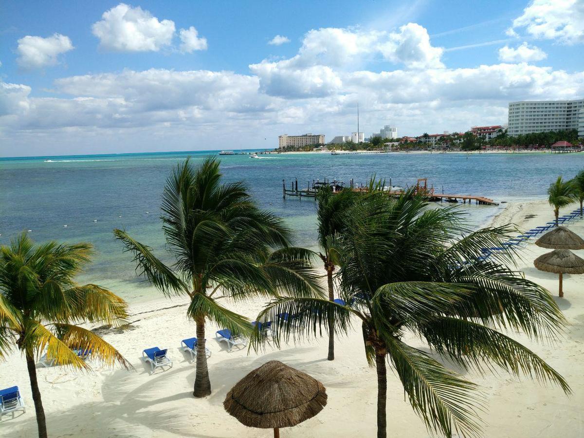 Bella Beach Condo Vacation 2 Bedrooms カンクン エクステリア 写真