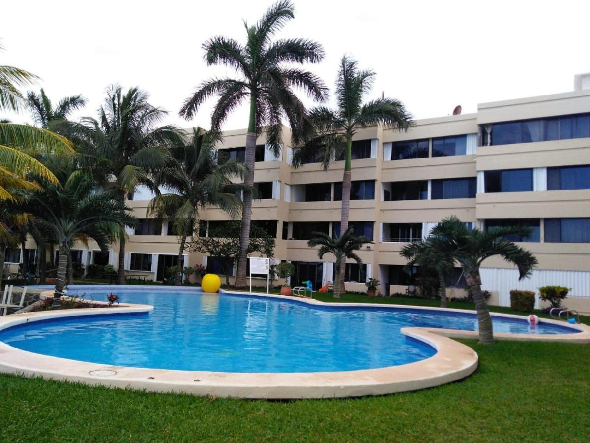 Bella Beach Condo Vacation 2 Bedrooms カンクン エクステリア 写真