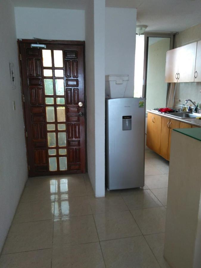Bella Beach Condo Vacation 2 Bedrooms カンクン エクステリア 写真